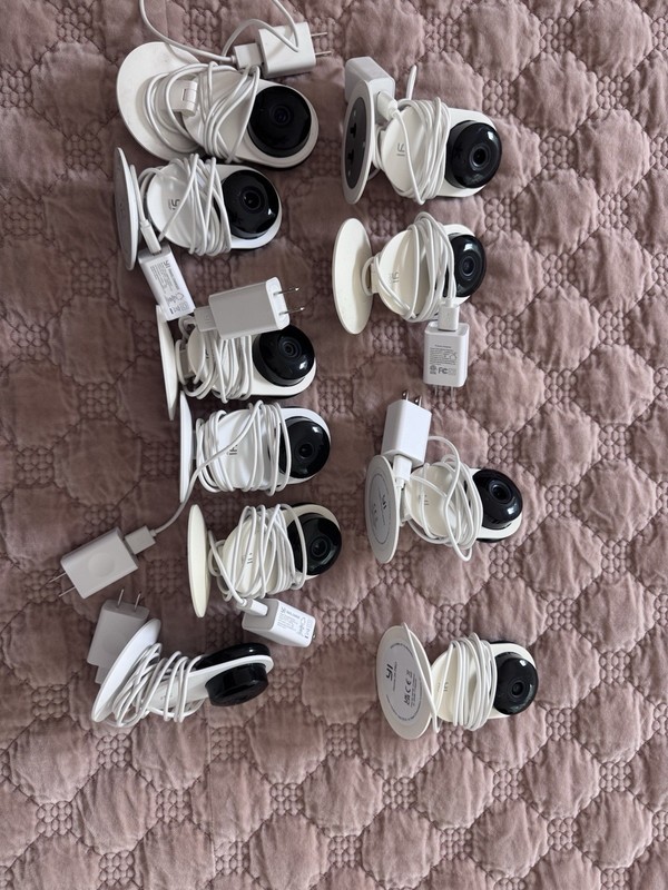 Set of 10 Yi Home Security Cameras