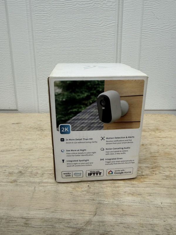 Arlo Essential Outdoor 2nd Gen Add-On 2K Wireless Security Camera White gallery