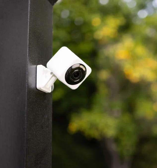 Wyze Cam V4 2K HD Security Camera + 6 Months Cloud, Integrated Spotlight, 2-Pack gallery