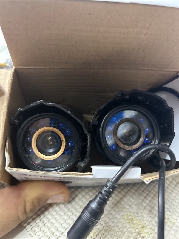 2 Pieces zmodo wired Analog camera FOR PARTS Black Not Working No Funciona gallery
