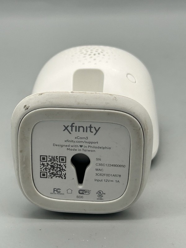 Xfinity Xcam3 Indoor Security Camera - Untested gallery