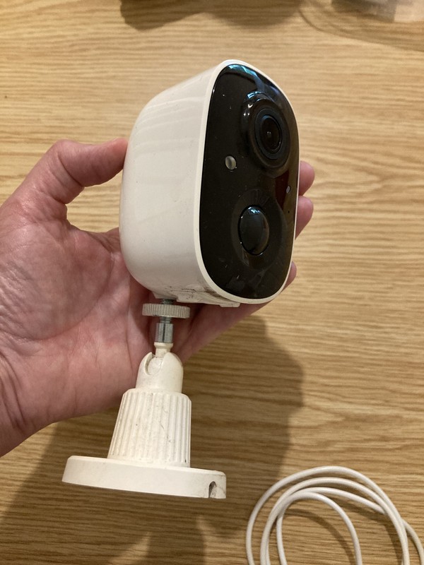 VicoHome Smart Wireless Security Camera gallery