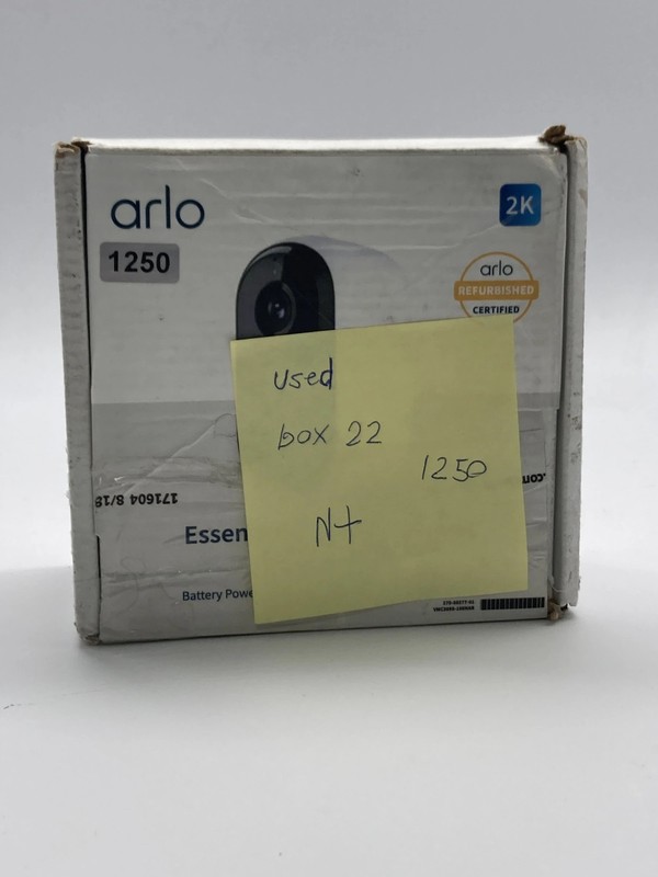 Arlo Essential Outdoor Camera VMC3050 2K 2nd Gen gallery