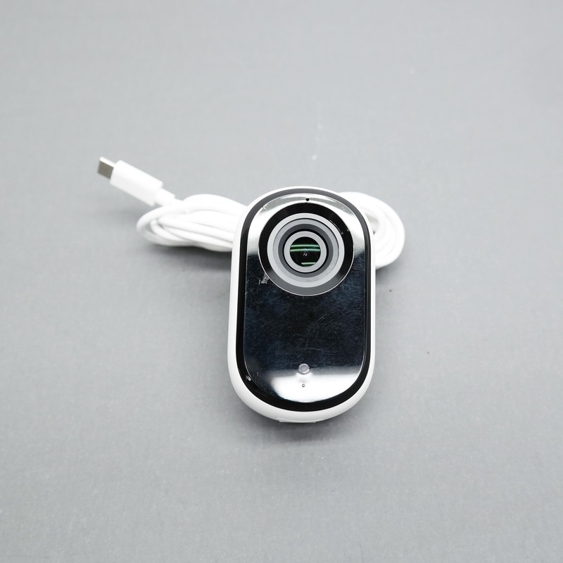 Arlo Essential 2nd Gen VMC2060 Security Camera gallery