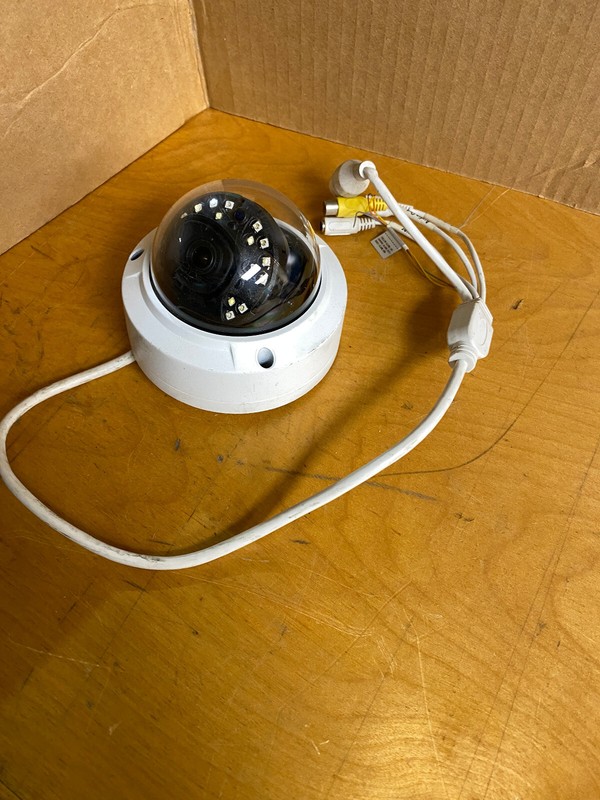 IP Camera IP-8DM-F40-PAL P/N:1.0.01.04.23658#0005