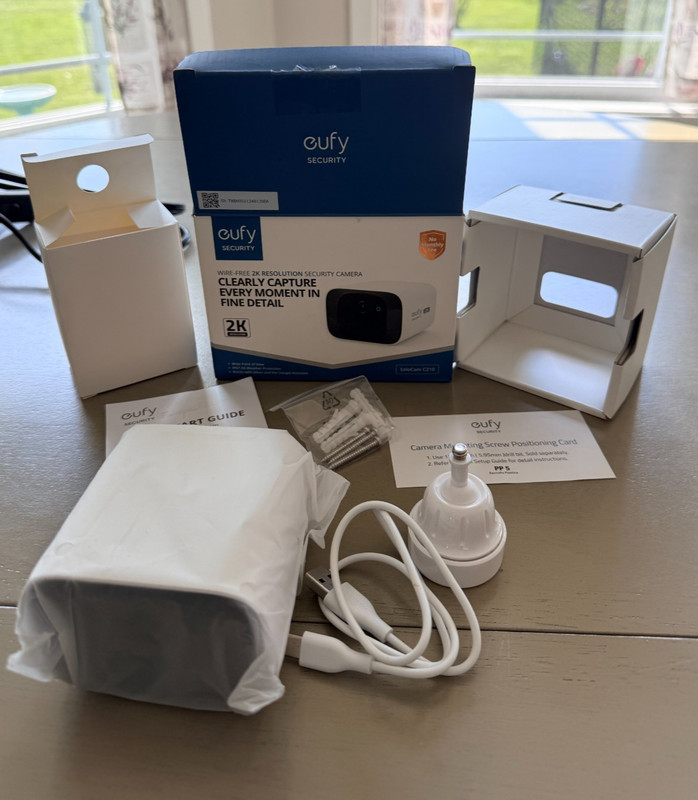 Eufy Security SoloCam C210 2K Wire-Free Security Camera New Open Box
