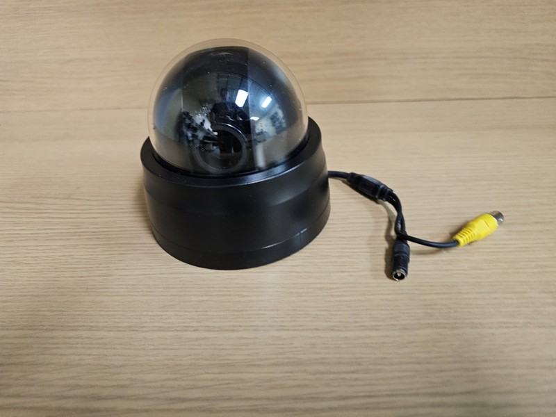 Cbc dcb-39 cari-focal dome CCTV camera
