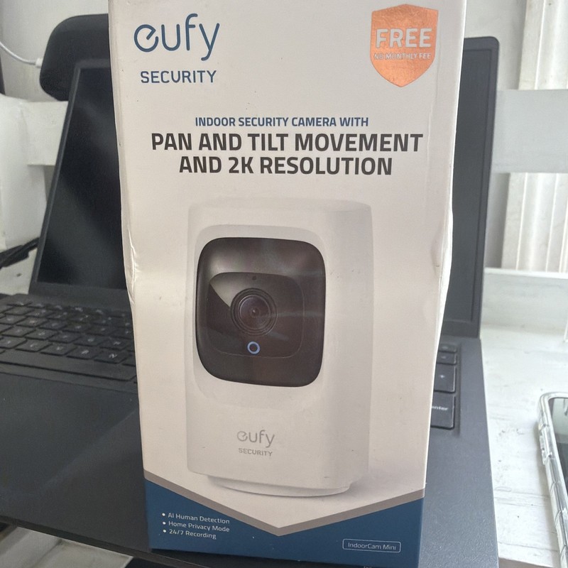 Eufy Indoor Security Camera Mini Pan & Tilt Movement & 2K Resolution (T8414J21)@
