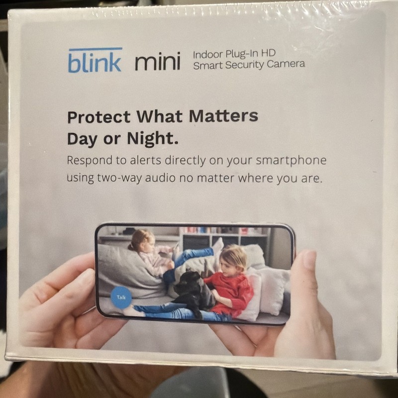 Blink Mini Indoor Plug-In Live HD Smart Security Camera (New in Box) gallery