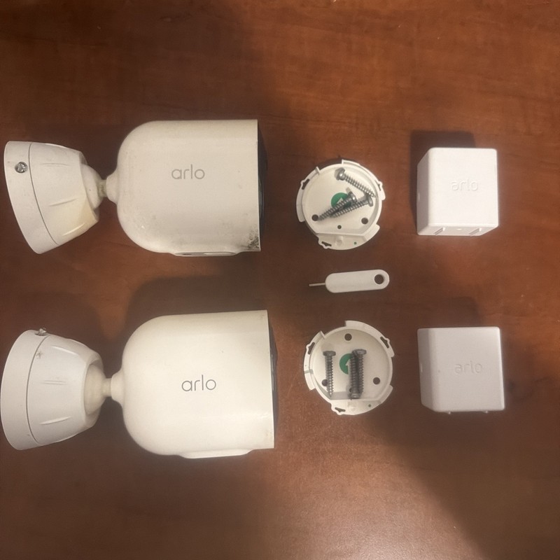 Arlo Pro 4 VMC4041P Spotlight Indoor/Outdoor Camera (Set of 2) Battery/Housing