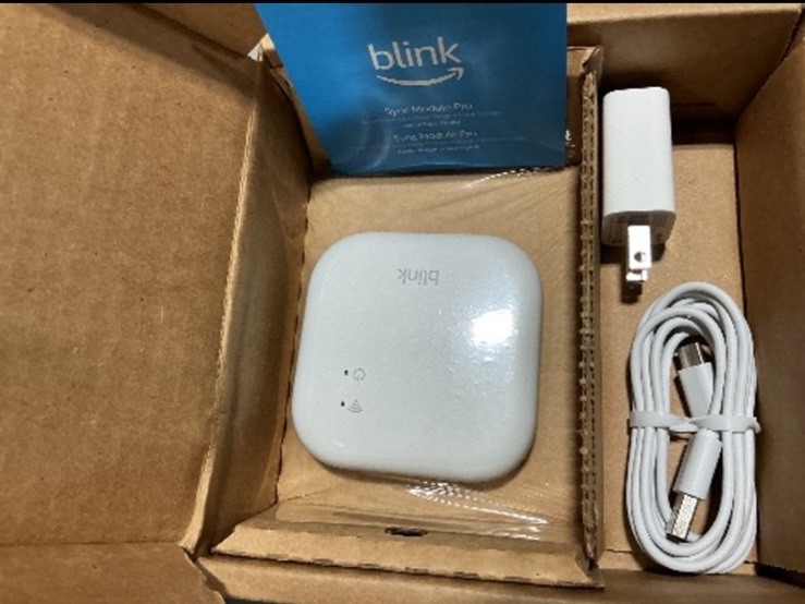 Sync Module XR System hub for all Blink devices, up to 400 Feet - Outdoor gallery