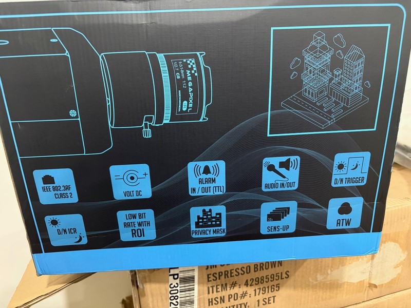 Security Camera Kit WHY 8.0 MEGA (4K)-25/30FPS 4 Cameras, 8 Channel NVR 1TB gallery