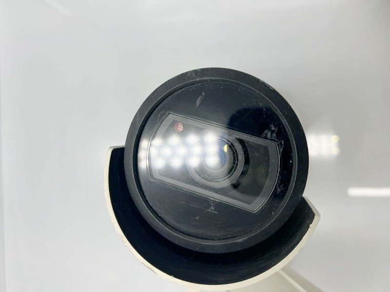 AXIS P1405-LE Network Camera 2 sets Indoor Outdoor Communications Tested USED gallery