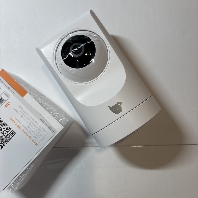 Instachew Purrsight 360 Smart Pet Camera New Open Box gallery