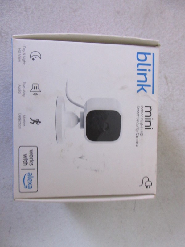 Blink Mini Indoor Wired 1080p Wi-Fi Security Camera in White gallery