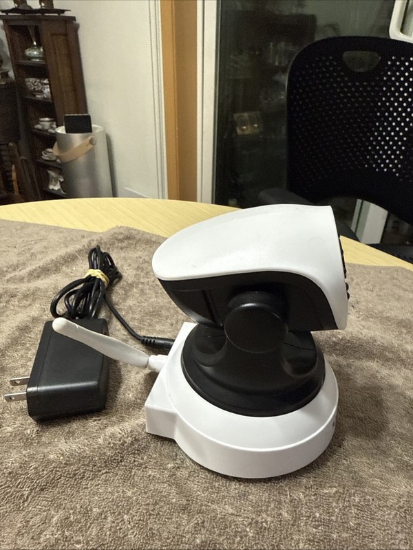 Wifi C7824WIP IR PT Video Surveillance Security Network indoor Camera VStarcam gallery