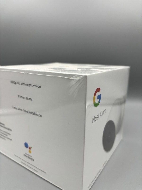 Google Nest Cam Outdoor or Indoor/Battery (G3AL9) 1 pack - New in sealed box gallery