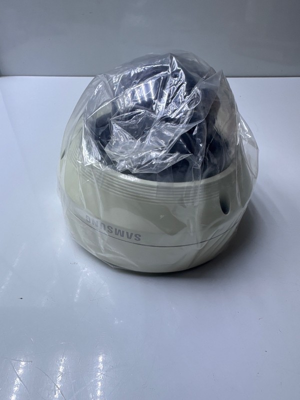 Samsung SNV-L5083RP 1.3M NETWORK DOME V/F CAMERA gallery
