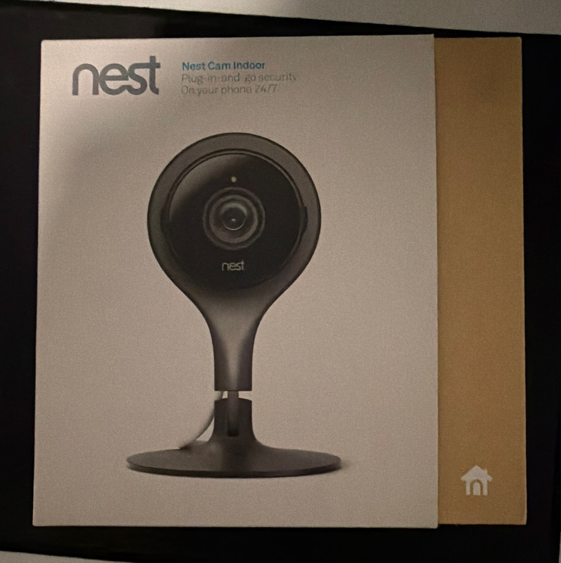 Nest Cam Indoor 1080p Wi‑Fi IP Network Surveillance Camera, Gray/Black, Bracket
