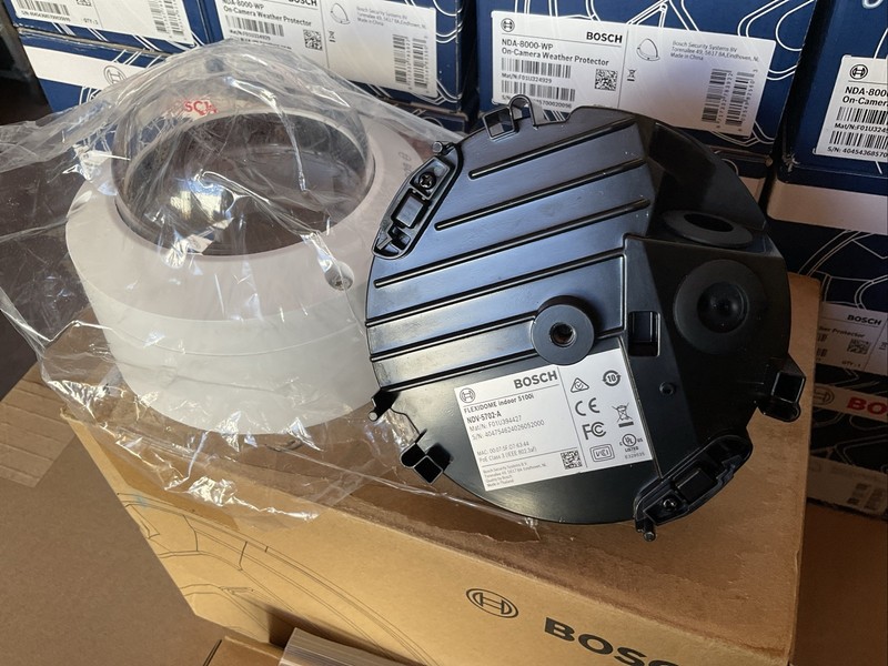 Bosch 2 Megapixel Surveillance Camera - Color - Dome (nde-5702-a) J-60 gallery