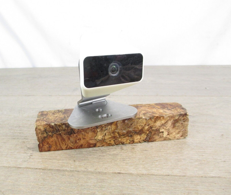 Xfinity XCAM HD Indoor,Outdoor Security Camera Parts or repar **READ**