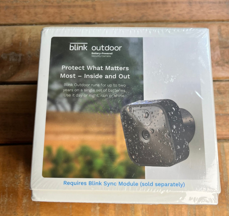 Blink Outdoor Battery Powered Sec. Camera, Add-On Camera works with Alexa NEW gallery