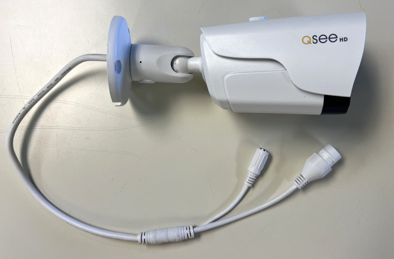 Q-See QCN8026B Bullet HD POE Color Security Camera 4MP / IP67, with 60′ cable