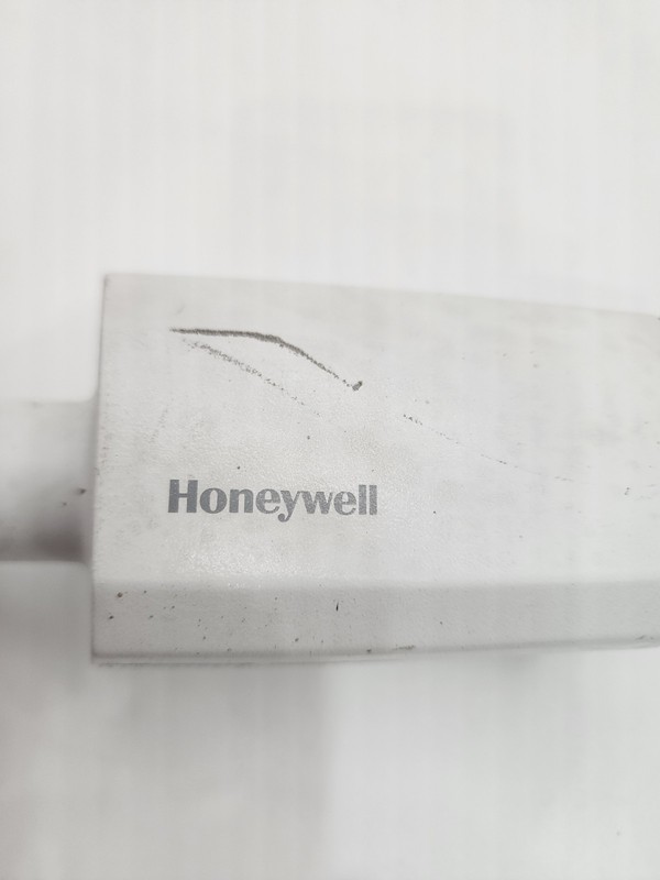 Honeywell Video HB276HD4 4MP HQA IR Bullet Camera, 2.7~12mm MFZ FOR PARTS ONLY gallery