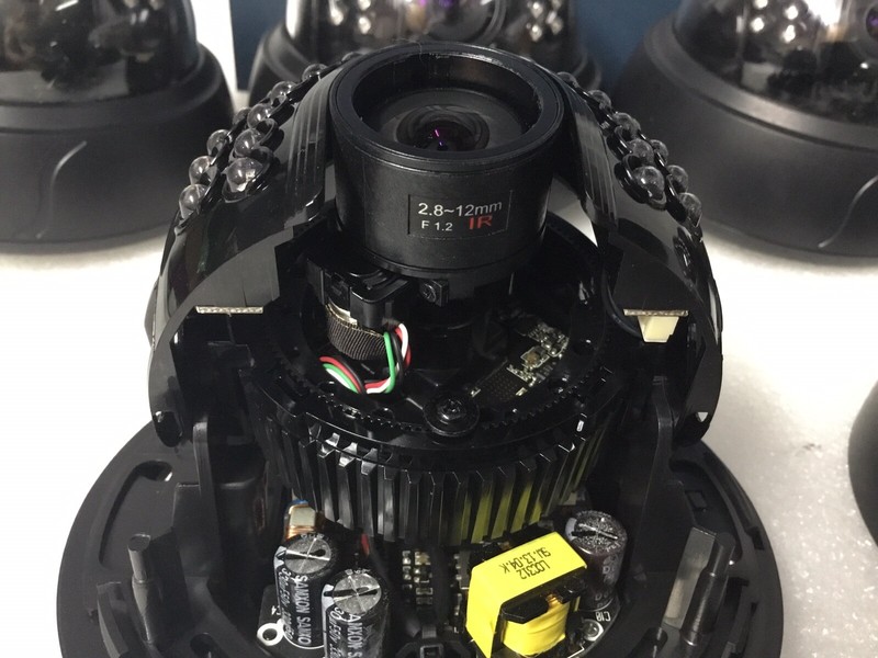 Speco HLED31D1B Security Color Camera W/ 2.8-12mm 650TVL IR LEDs CCTV TESTED! gallery