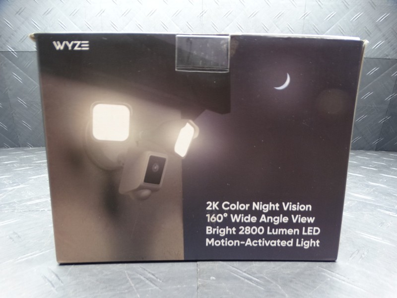 Wyze Wired Outdoor Wi-Fi 2800 Lm 2K Floodlight v2 Home Security Camera WYZECFL2 gallery