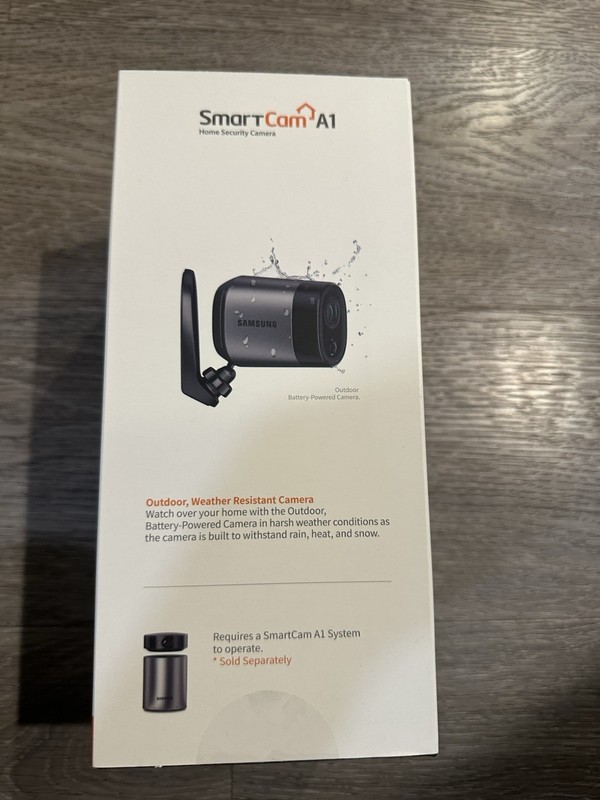 Samsung Security Camera A1 Bundle Indoor SNS-R0810W, Outdoor SNW-R1308W gallery