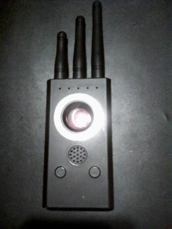 Pro Hidden Camera Detector Anti-Spy Bug Finder GPS Tracker RF Wireless Scanner
