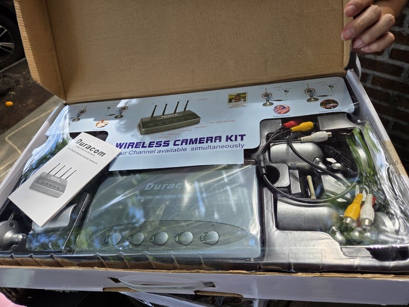 Duracom 4 Channel Wireless Security Camera Kit w/ 4 Wireless Cameras & Power