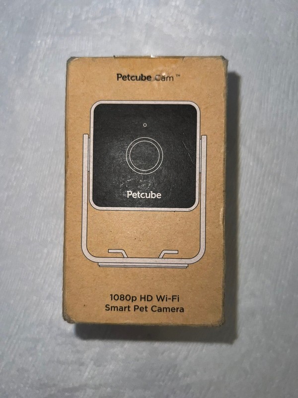 Petcube Cam 1080p HD Wifi Smart Pet Camera CC10US Night Vision 8x Digital Zoom