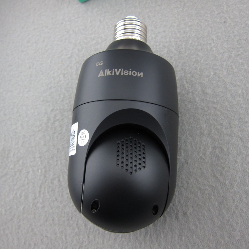 AlkiVision Wireless Lightbulb Camera 2k Full HD DP01 Black New Open Box gallery