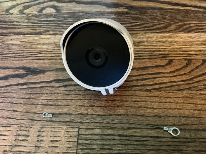 Google Nest Indoor/Outdoor Camera – Snow – Works Great –Tons of accessories USED gallery