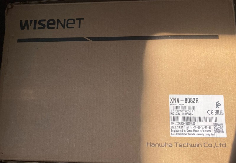 Hanwha XNV-8082R Dome Network Camera