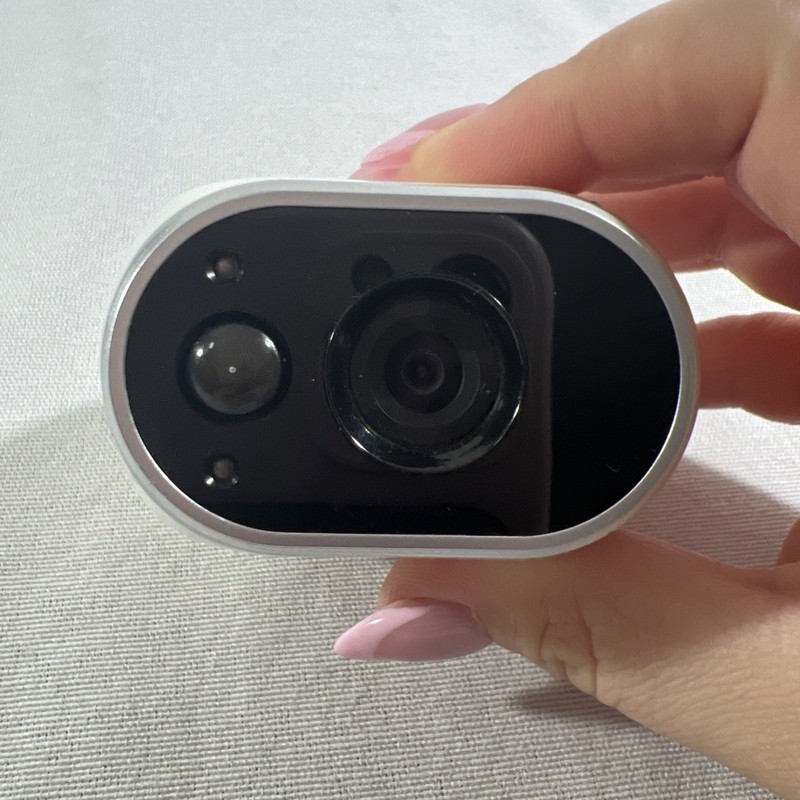 NETGEAR Arlo VMC3030 Wireless Indoor/Outdoor Security Camera NO Batteries gallery