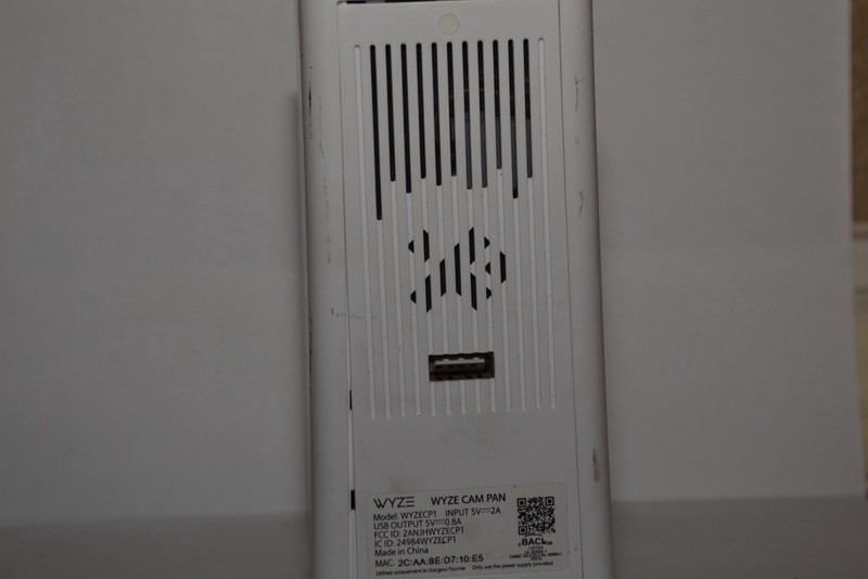 Wyze WYZECP1 Indoor Home Camera with Night Vision and 2-Way Audio gallery