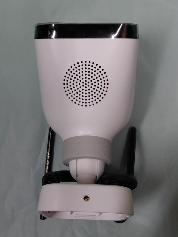 Vivint Outdoor Camera Pro Gen 1 VS-ODC300-WHT White Open Box -W/ Box gallery