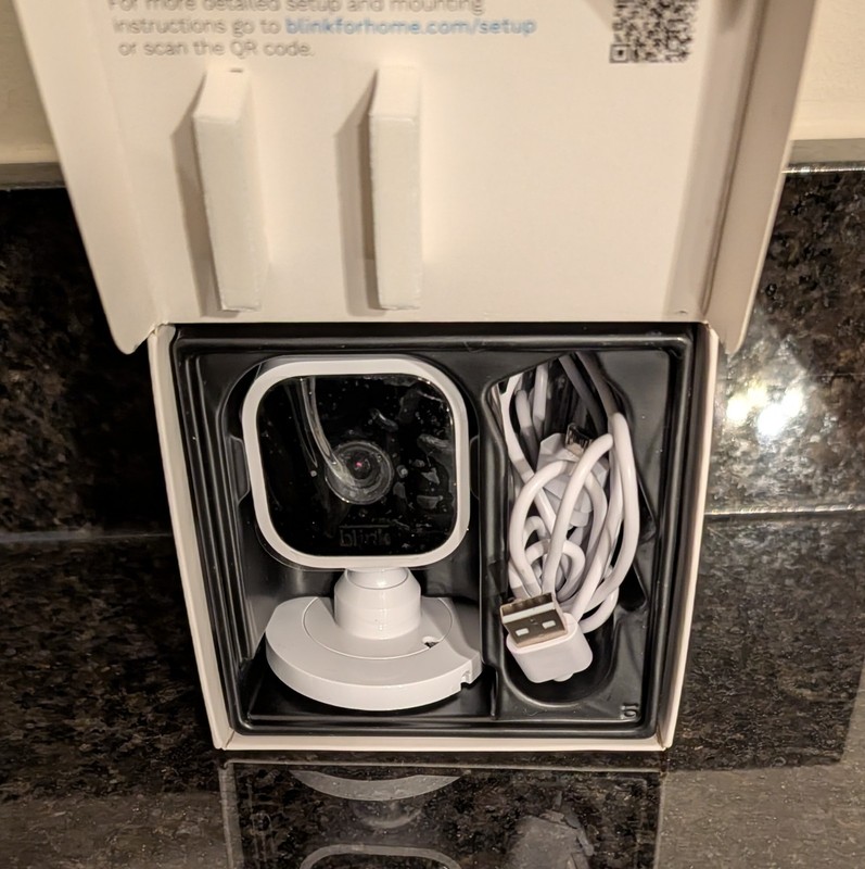 Blink Mini - Compact indoor camera, 1080p HD video, night vision gallery