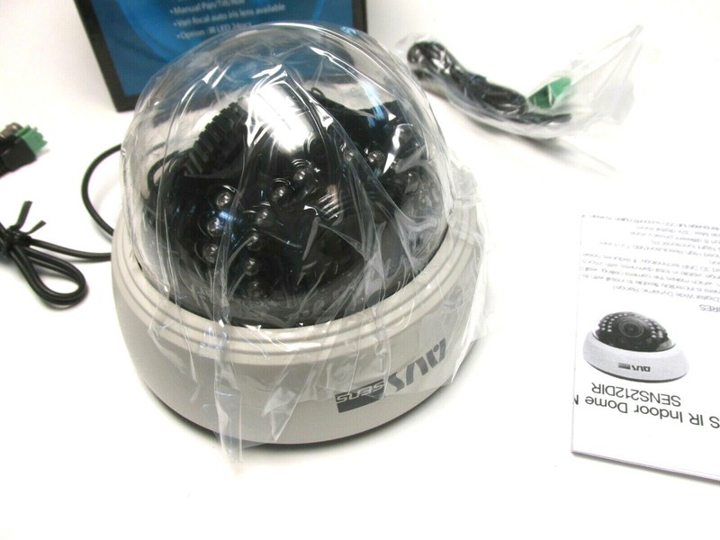 NIB .. SENS 3D Rotation Camera, Indoor, Color Cat# SENS212DIR .. VR-01