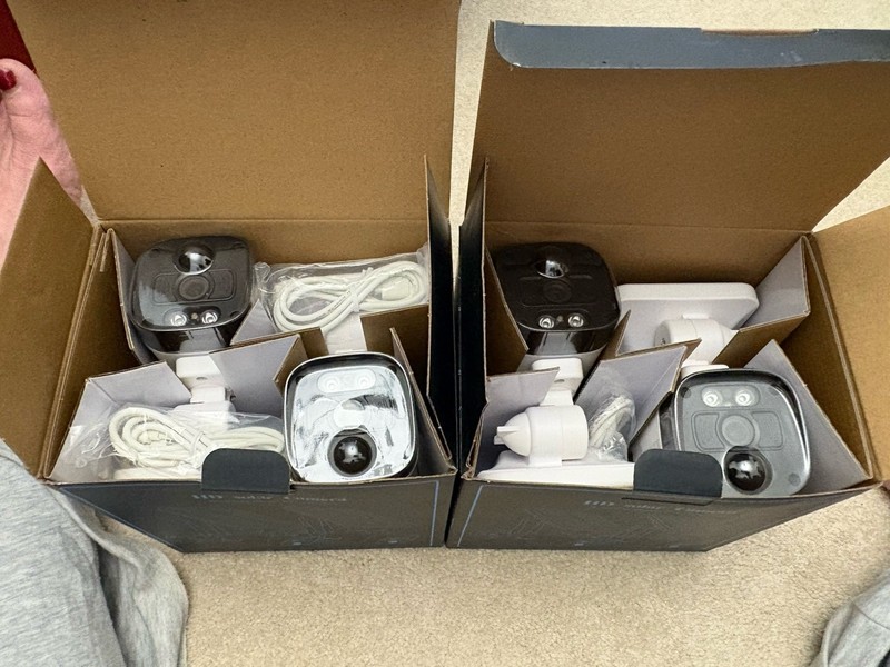 Poe Security Camera Kit WHY 8.0 MEGA (4K)-25/30FPS 4 Cameras, 8 Channel NVR 2TB gallery