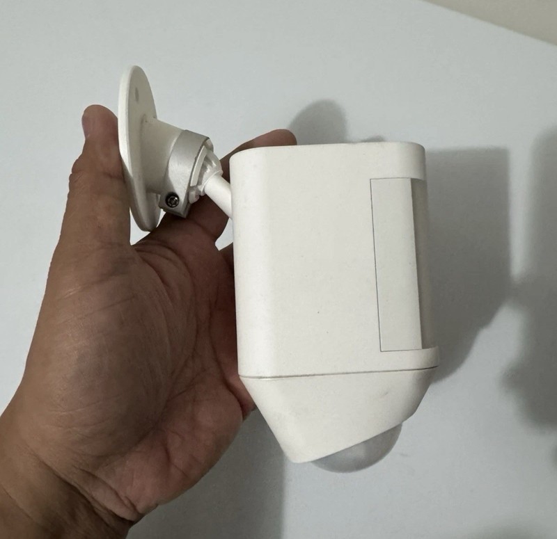 Ring Wireless Outdoor Spotlight Security Camera - White gallery