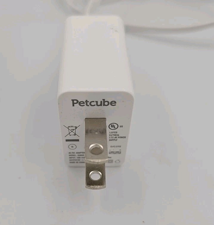 Petcube CC10US Cam Pet Monitoring Camera with Built-in Home Surveillance gallery