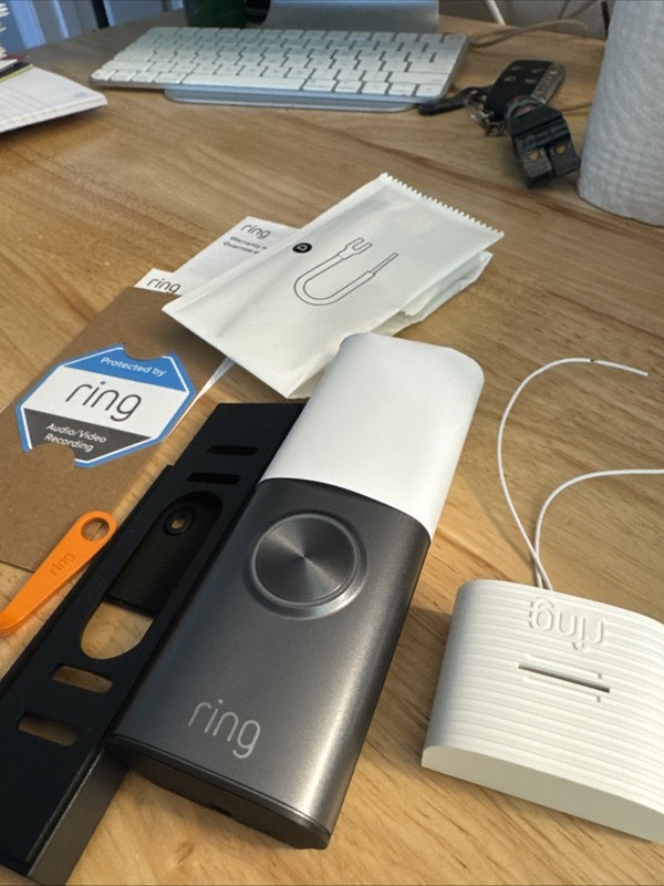 Ring - Wired Doorbell Pro (3rd Gen) Retinal 4K for ultra-clear video, 10x Zoom gallery