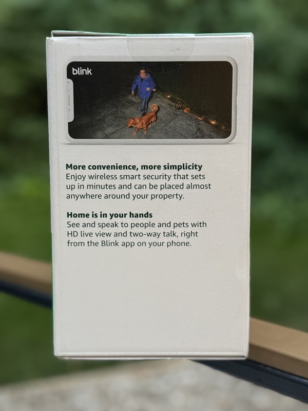 NEW Blink Outdoor 4 Floodlight Camera Wireless smart Security Camera 700 lumens gallery