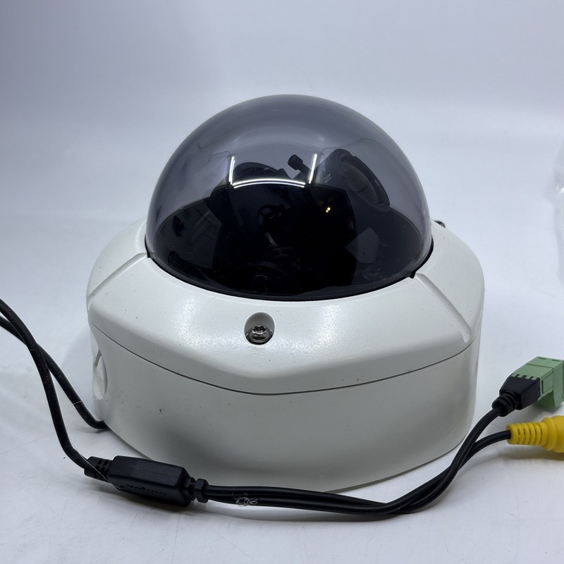 Bosch VDC-240V03-2 Outdoor Color Dome Camera High Resolution All-Weather Housing gallery