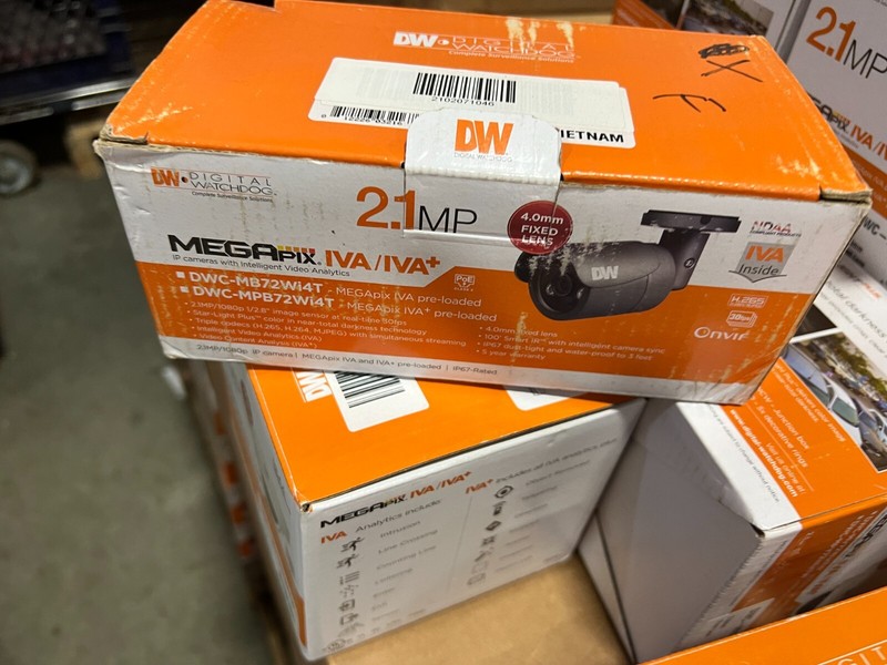 DWC-MB72Wi4T MEGApix IVA 2.1MP/1080p bullet IP camera with fixed lens, IR and IV