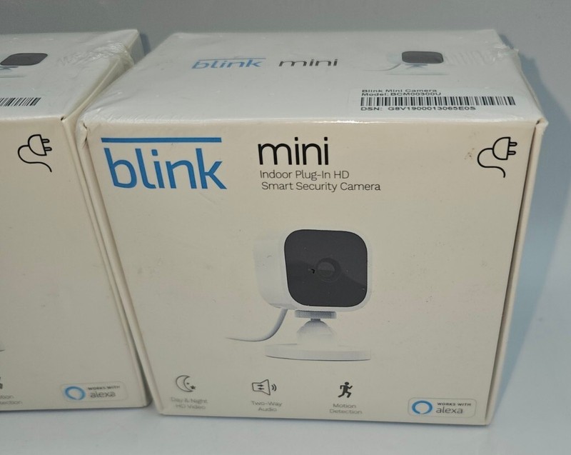 Blink Security Camera 1080p HD Alexa Mini Indoor Amazon Lot Of 2 New BCM00300UB gallery